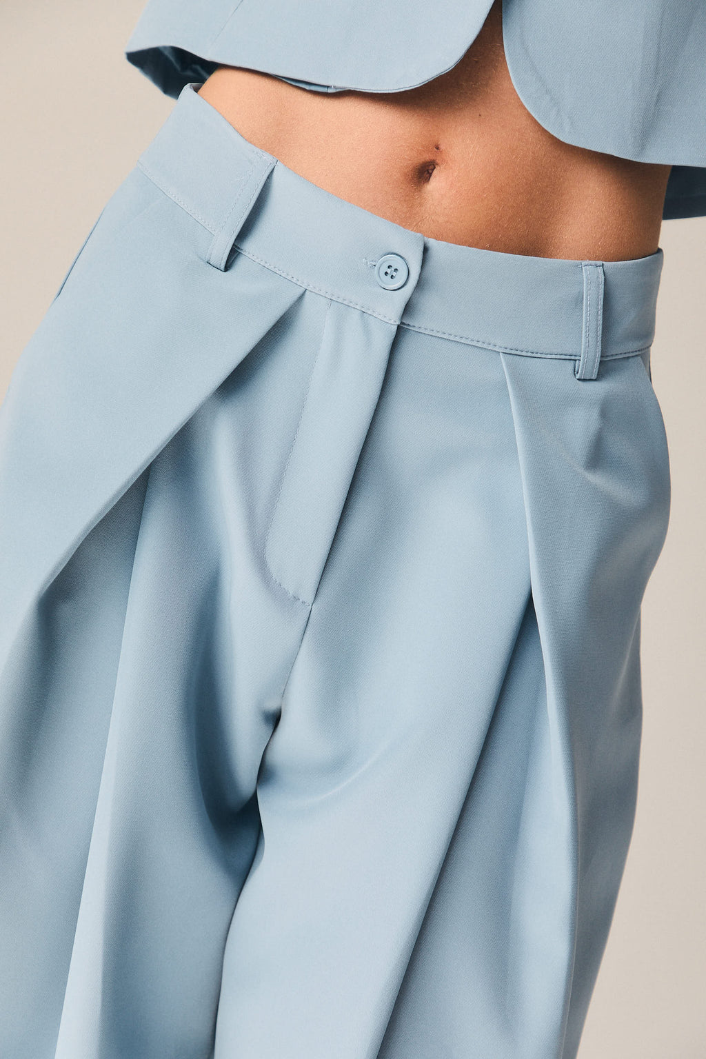Pantalón de traje en color azul
