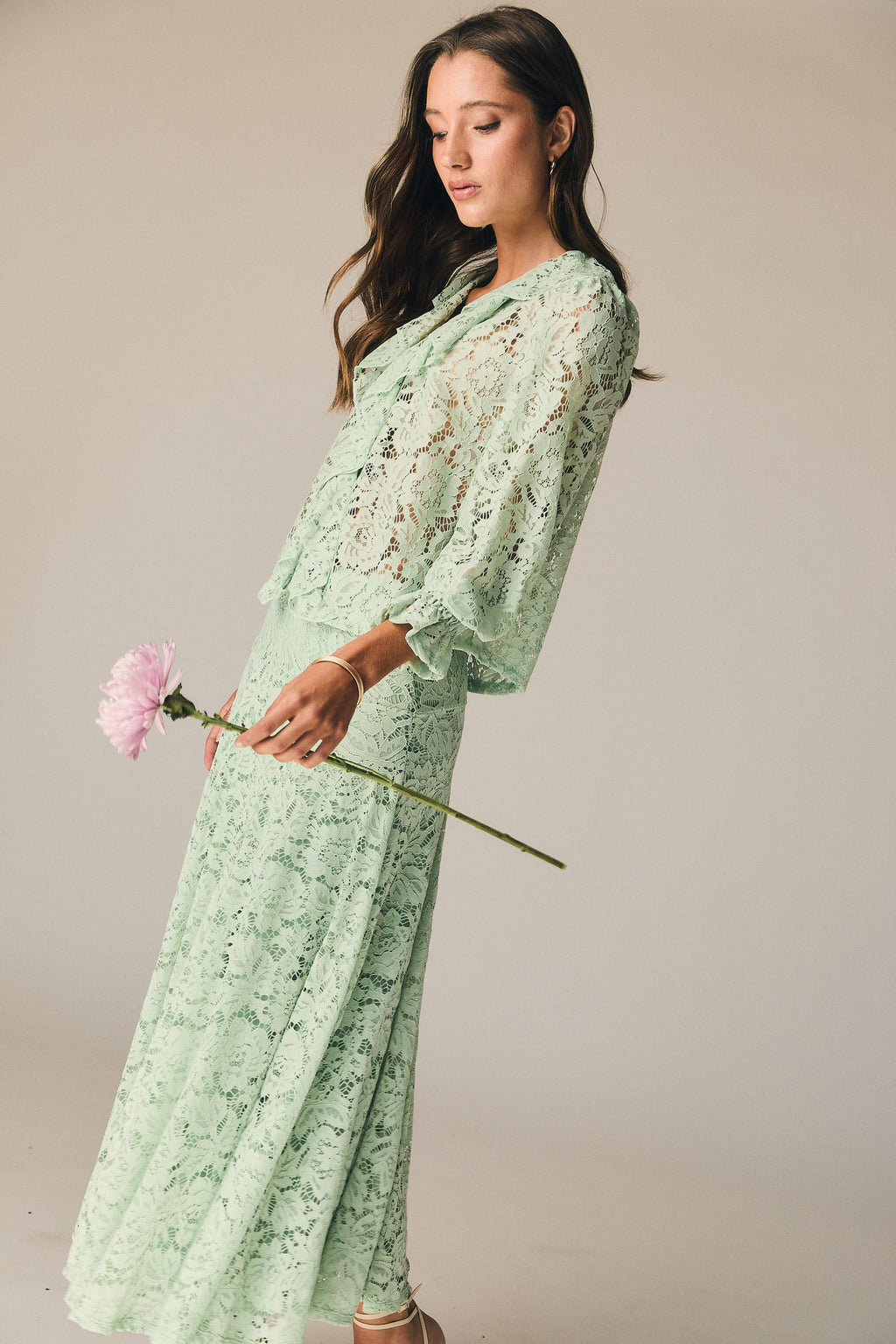 Falda midi encaje vuelo verde