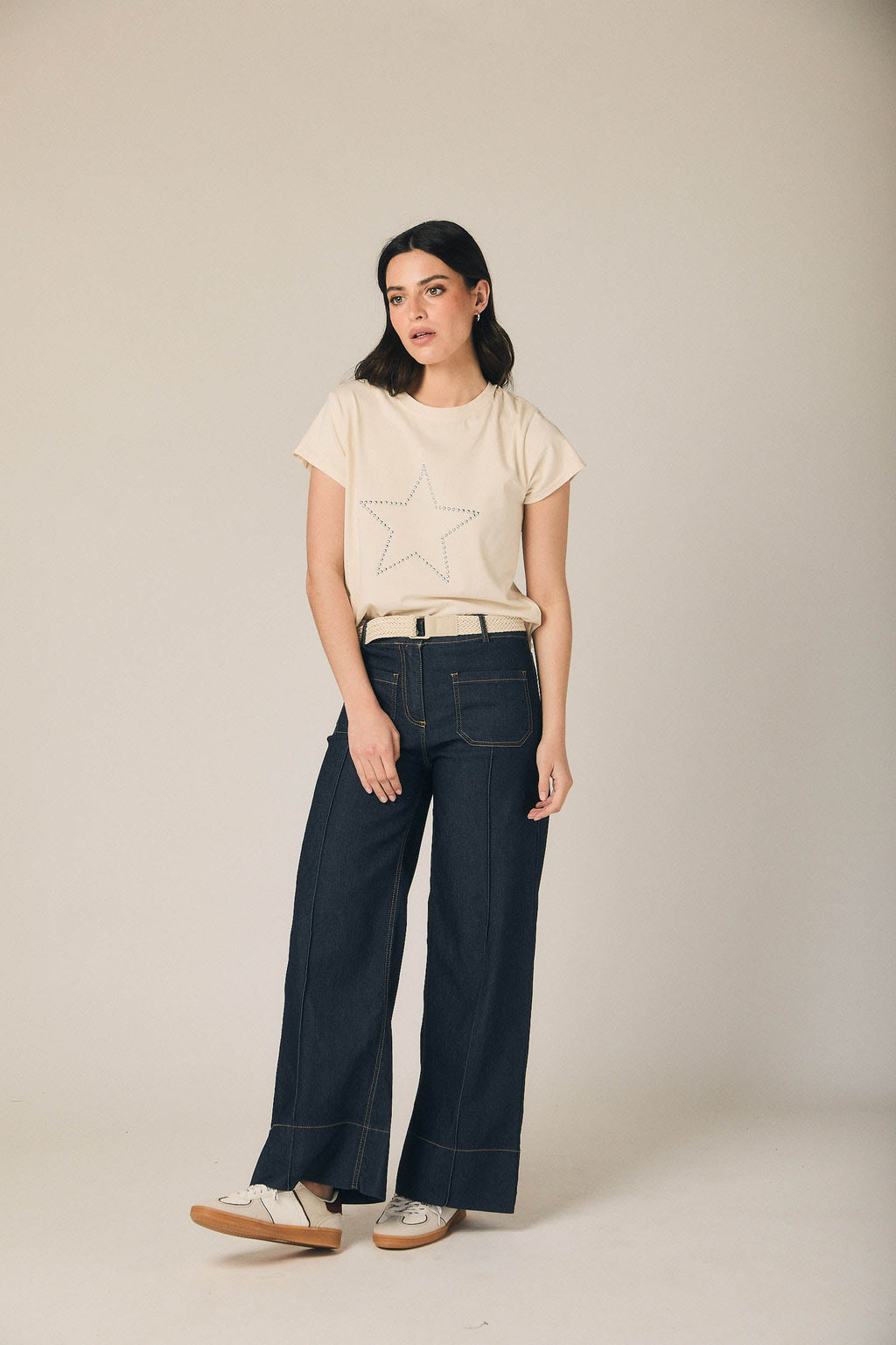 Pantalón denim dos bolsillos con cinturón
