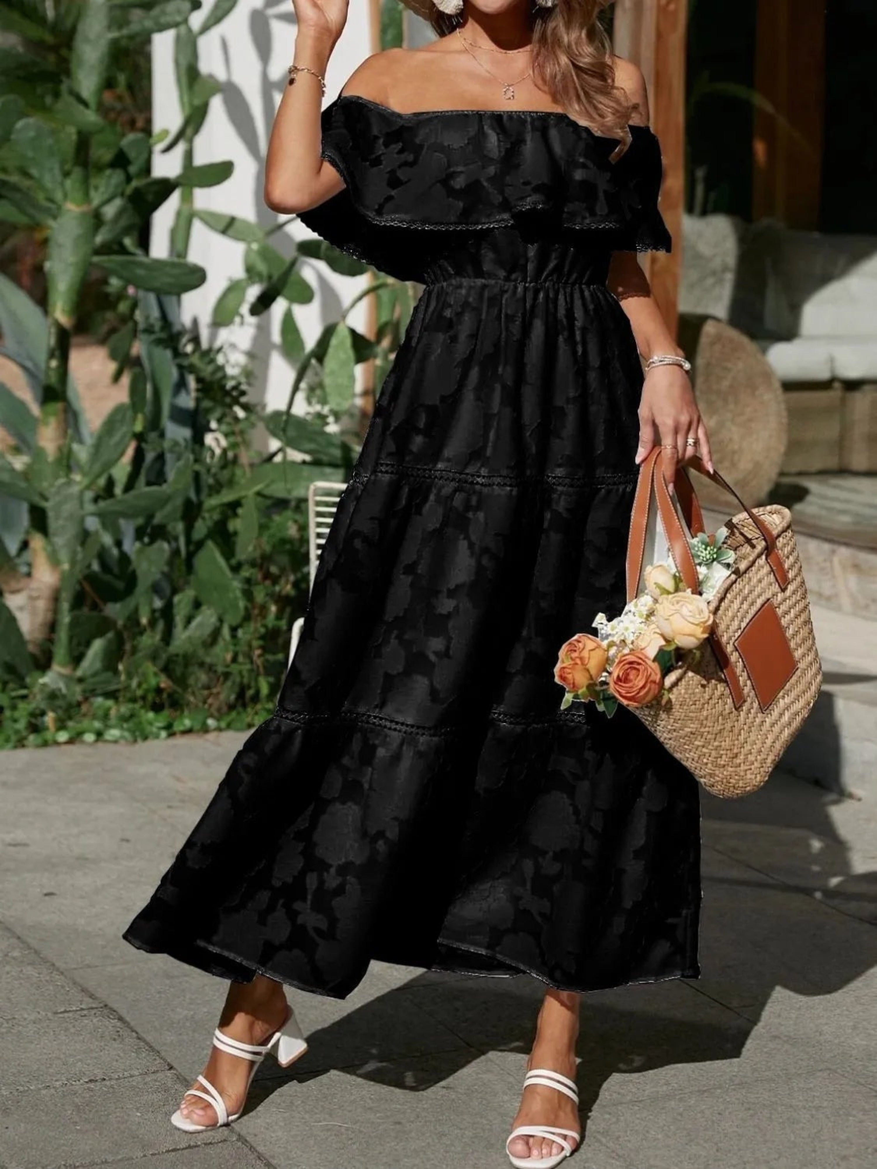 Marisol | Vestido Largo con Hombros Descubiertos Mujer Volantes