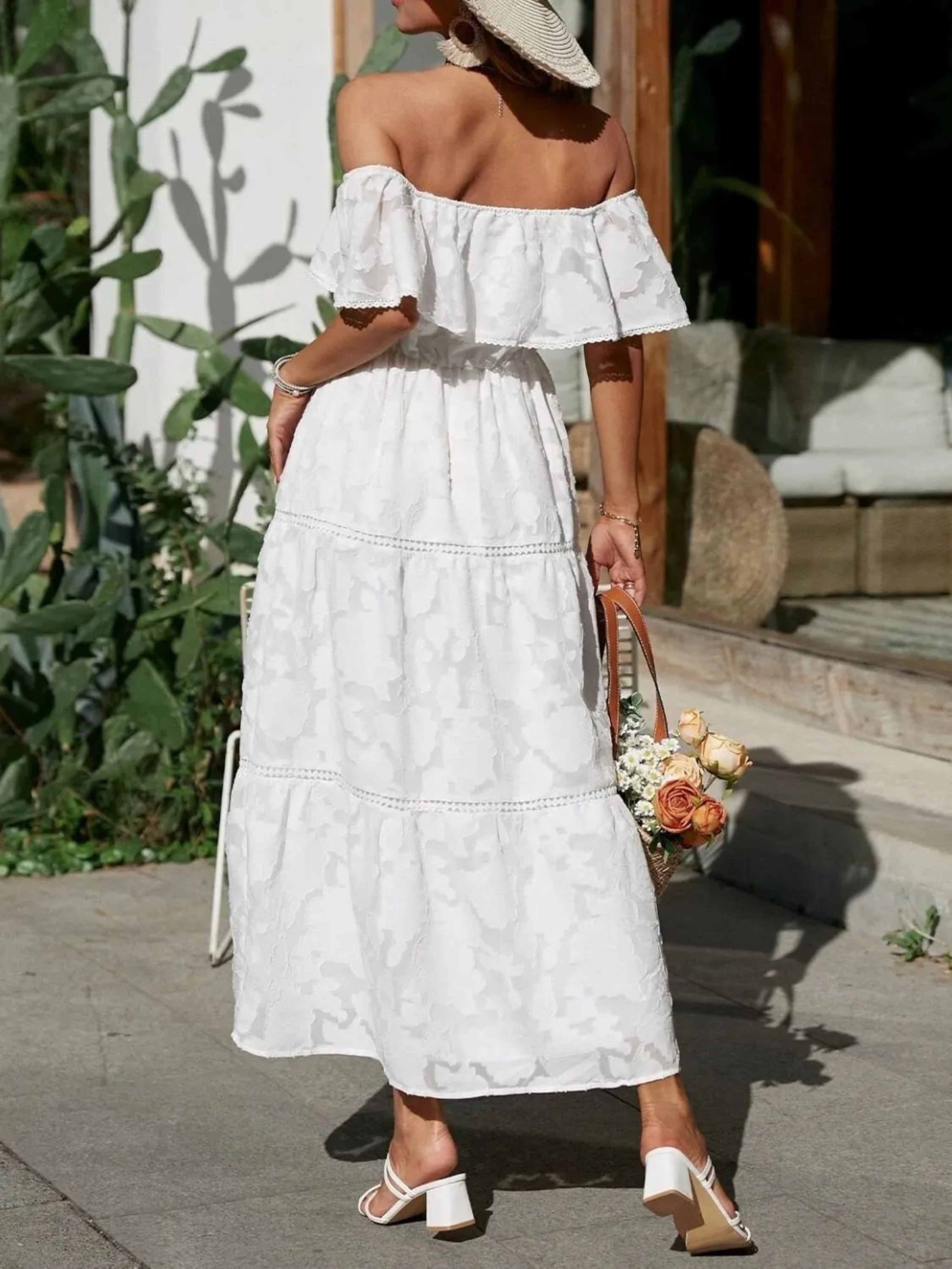 Marisol | Vestido Largo con Hombros Descubiertos Mujer Volantes