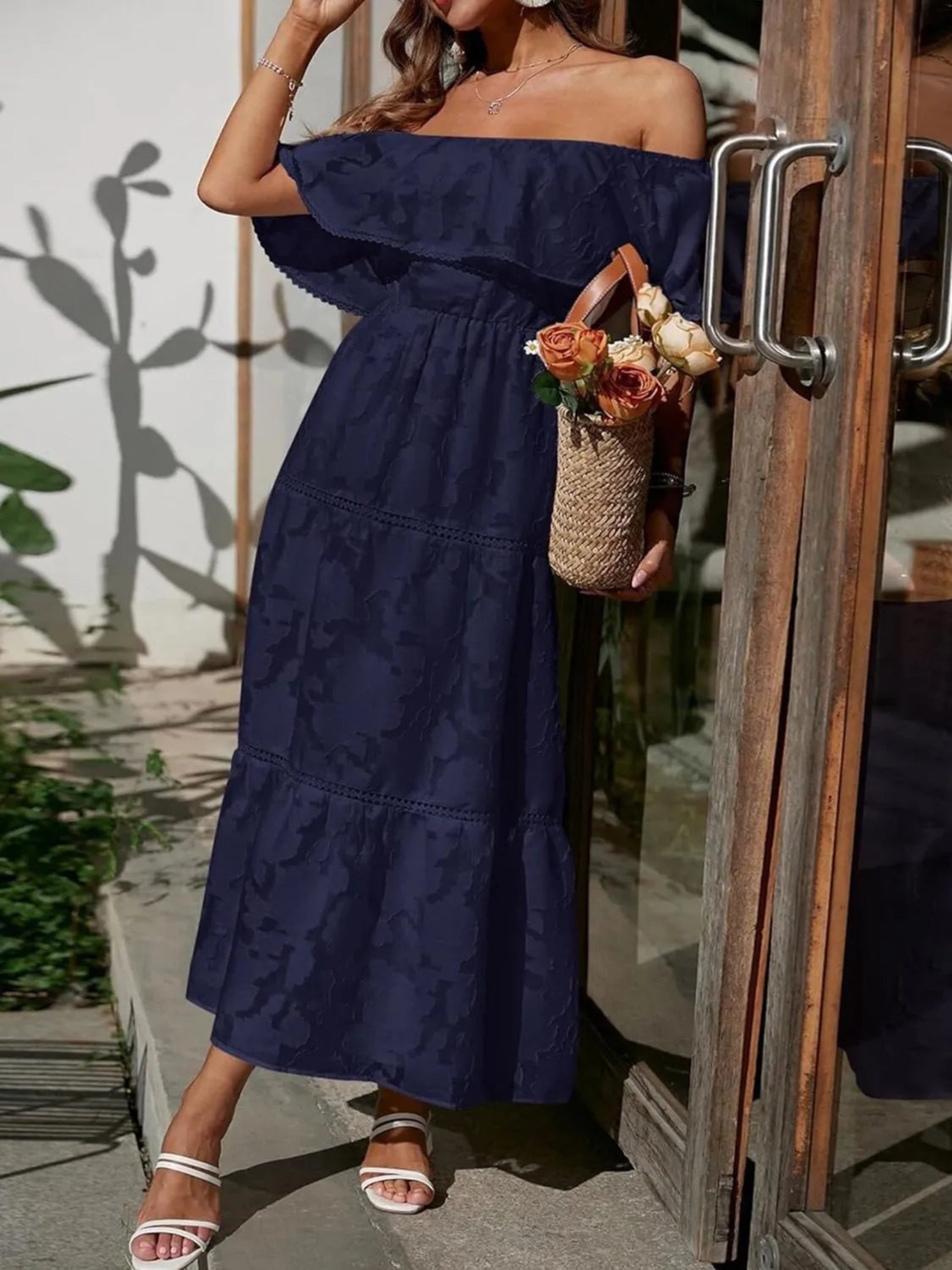 Marisol | Vestido Largo con Hombros Descubiertos Mujer Volantes